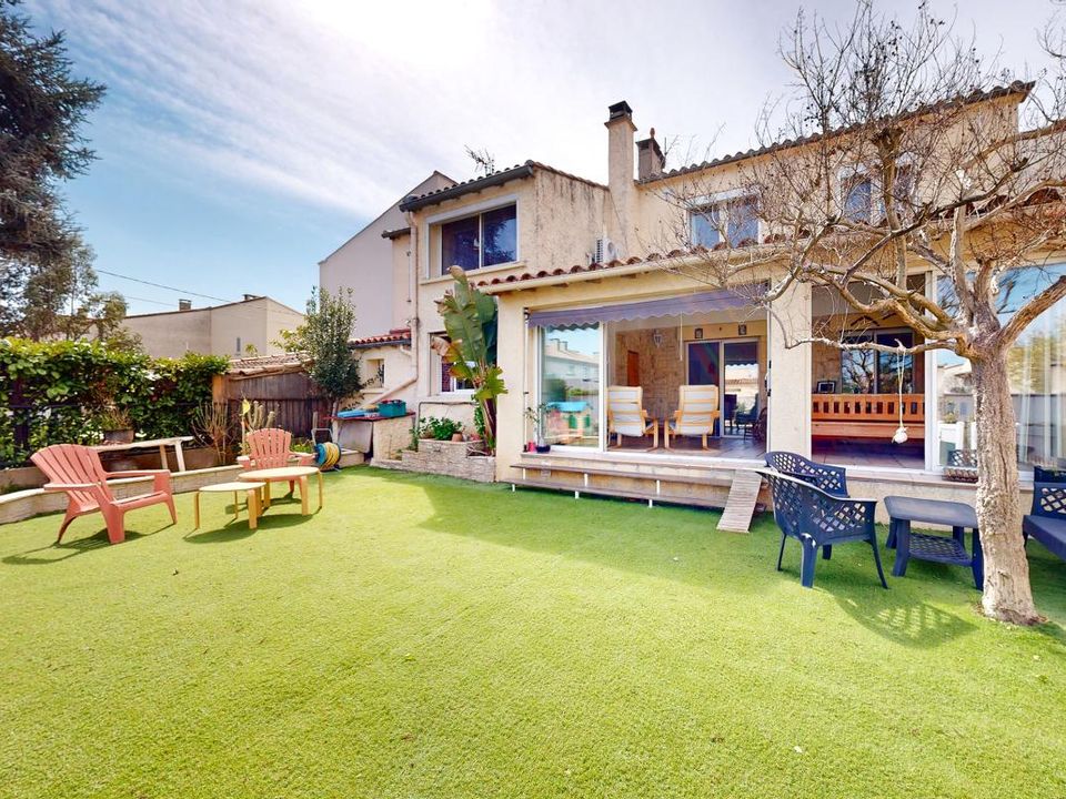 Villa i Nimes, Gard - foto 1