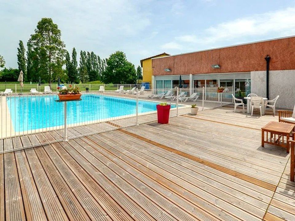 Erhvervsejendom i Rivieres, Tarn - foto 1