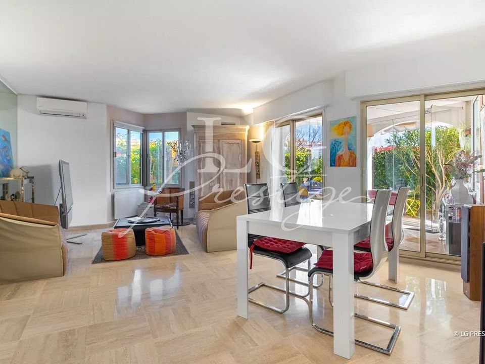 Lejlighed i Mandelieu-la-Napoule, Alpes-Maritimes - foto 4