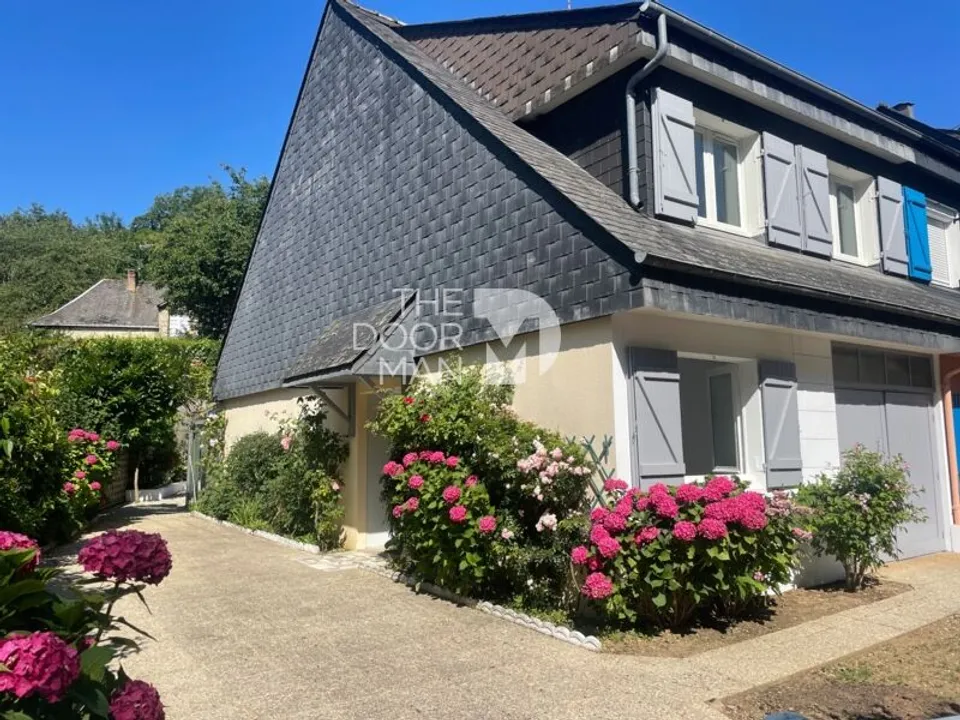Villa i Laval, Mayenne - foto 1