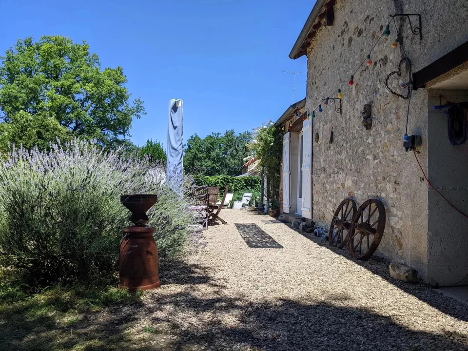 Landsbyhus i Liglet, Vienne - bilde 2