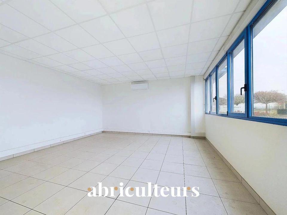 Erhvervsejendom i Gellainville, Eure-et-Loir - foto 4