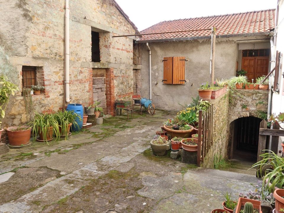 Villa in Fivizzano, Massa and Carrara - foto 4