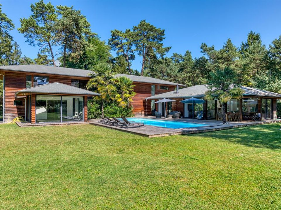 Villa i Sciez, Haute-Savoie - foto 1