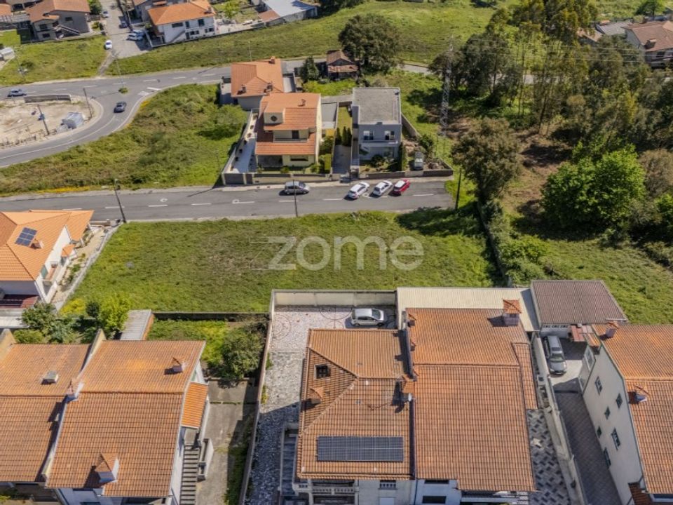 Helårsgrund i Trofa, Porto - foto 1
