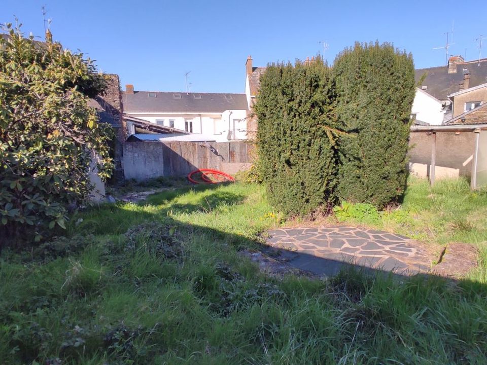 Helårsgrund i Nozay, Loire-Atlantique - foto 1