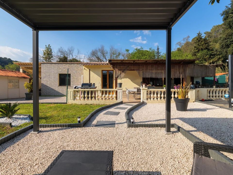Villa i Cagnes-sur-Mer, Alpes-Maritimes - foto 1