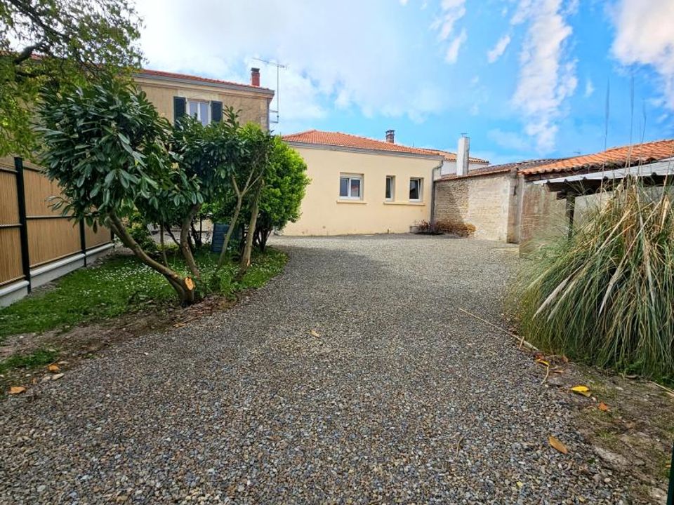 Landsbyhus i Champagne-les-Marais, Vendee - foto 1