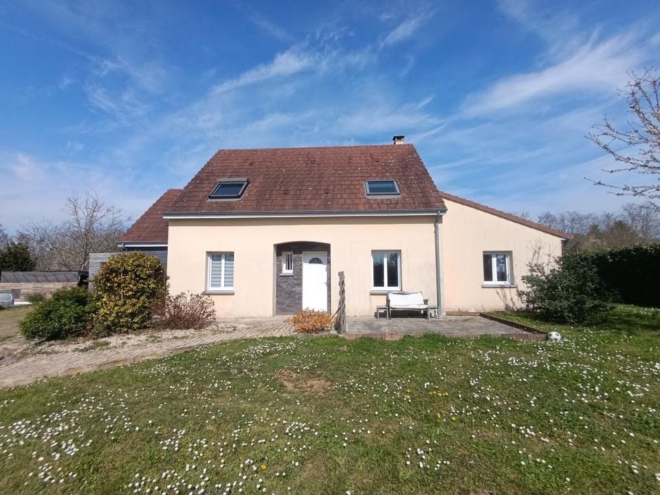 Bungalow i Brains-sur-Gée, Sarthe - foto 1