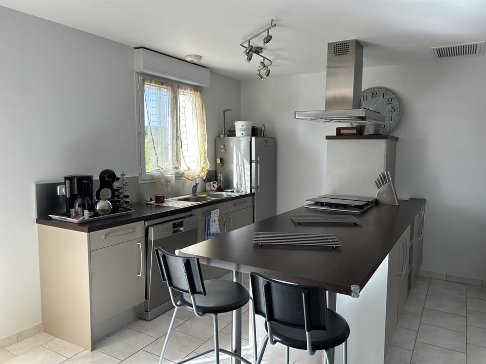 Villa i Nanteuil-en-Vallee, Charente - foto 4