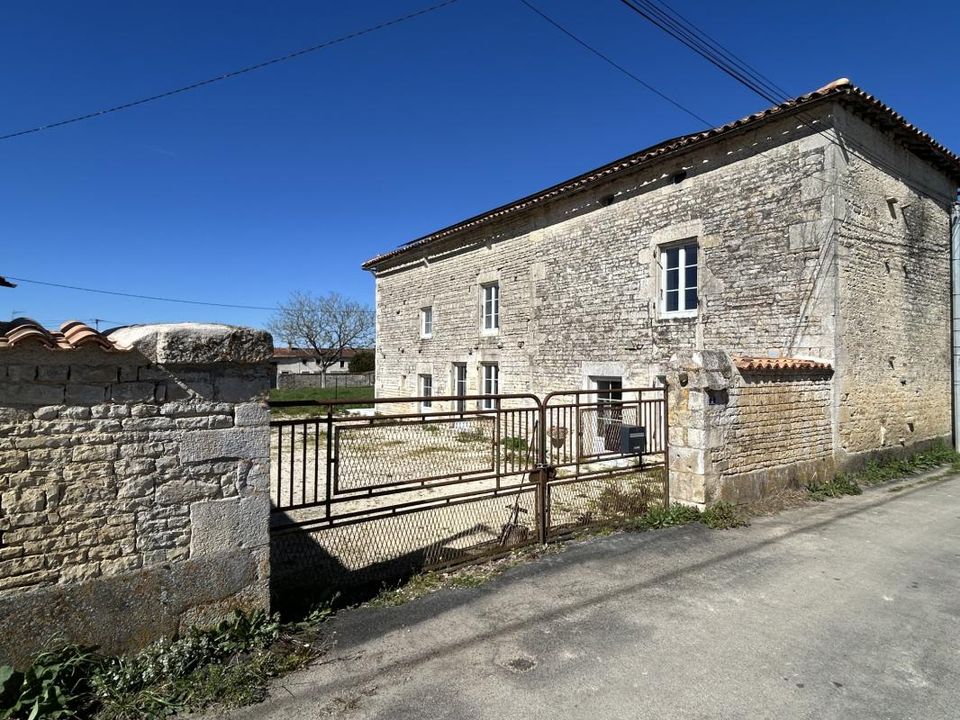 Villa i Chef-Boutonne, Deux-Sevres - foto 1