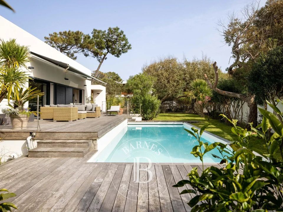 Villa i Anglet, Pyrenees-Atlantiques - bilde 1