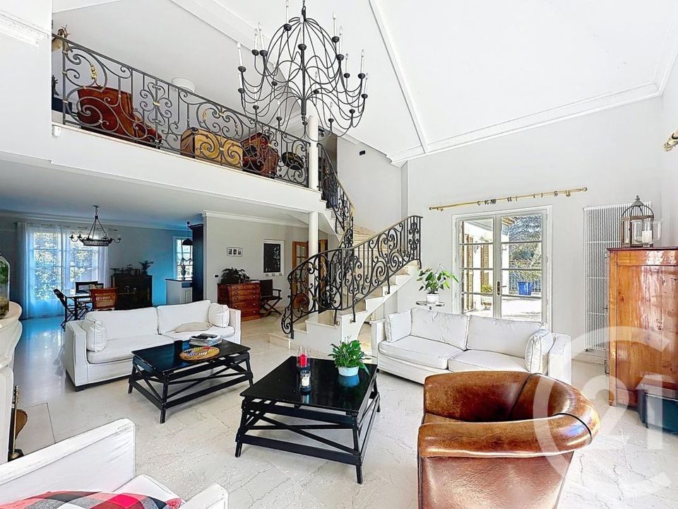 Villa en Thiais, Val-de-Marne - foto 1