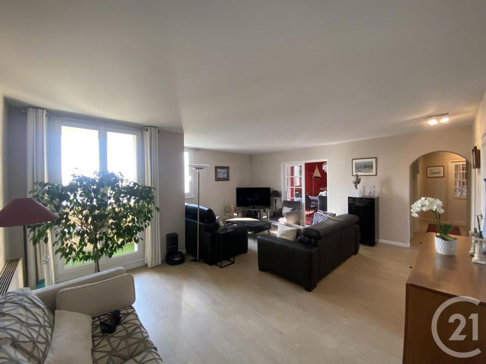Lejlighed i Créteil, Val-de-Marne - foto 2