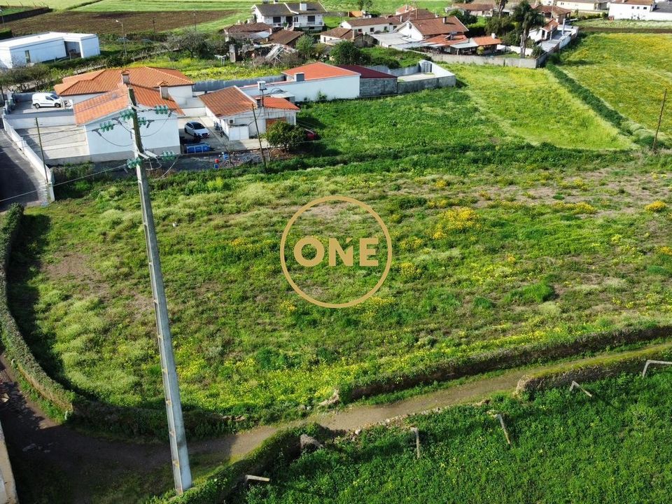 Helårsgrund i Oliveira de Azemeis, Aveiro - foto 1