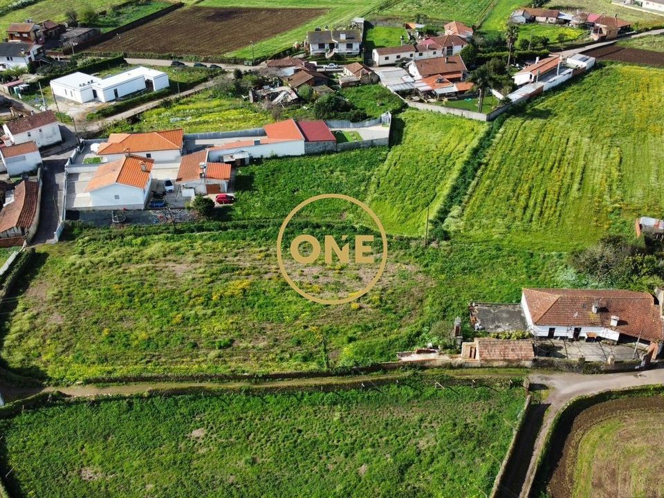 Helårsgrund i Oliveira de Azemeis, Aveiro - foto 2