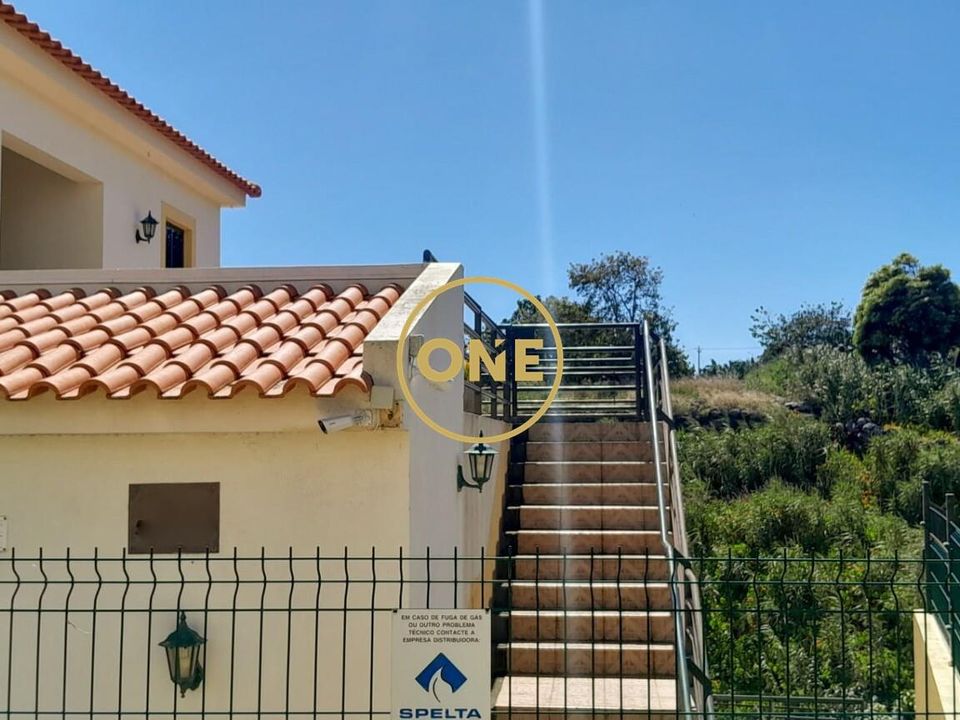 Erhvervsejendom i Santa Cruz, Madeira - foto 3
