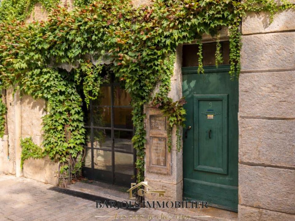 Erhvervsejendom i Cotignac, Var - foto 1