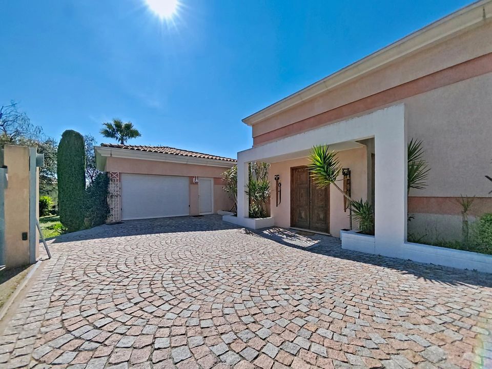 Villa a Nice, Alpes-Maritimes - foto 1