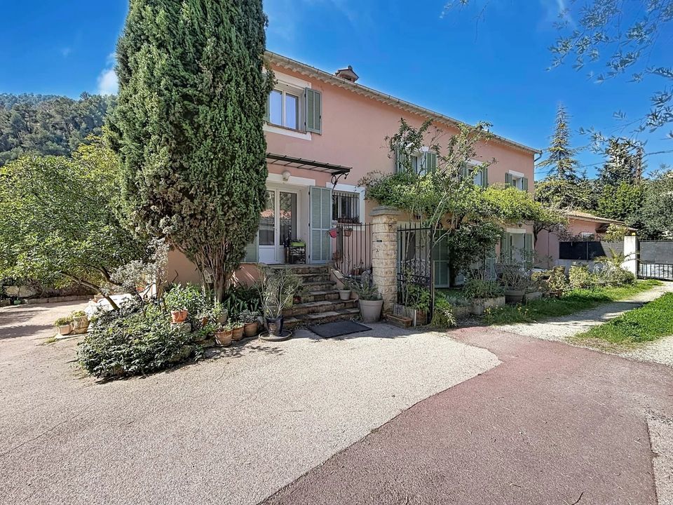 Villa i Tourrette-Levens, Alpes-Maritimes - foto 2