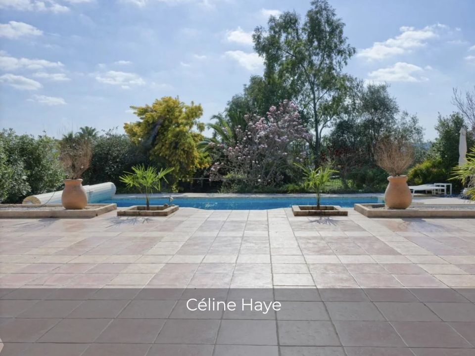 Villa i Tourrettes, Var - foto 1