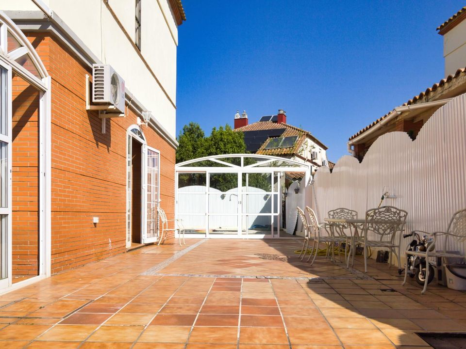 Casa adossada a Gines, Sevilla - foto 4