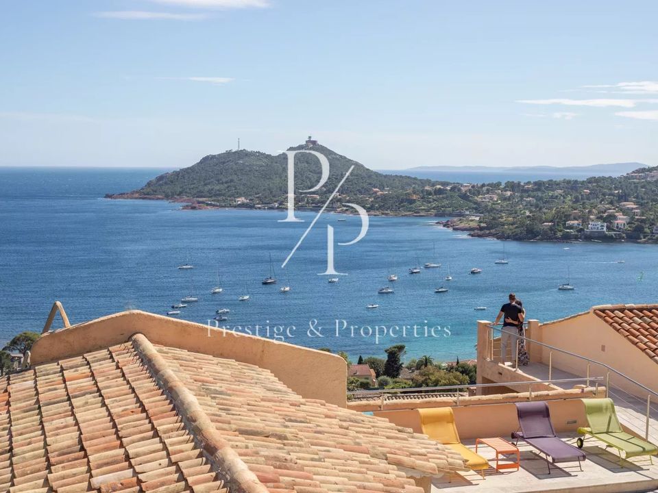 Villa i Saint-Raphaël, Var - foto 1