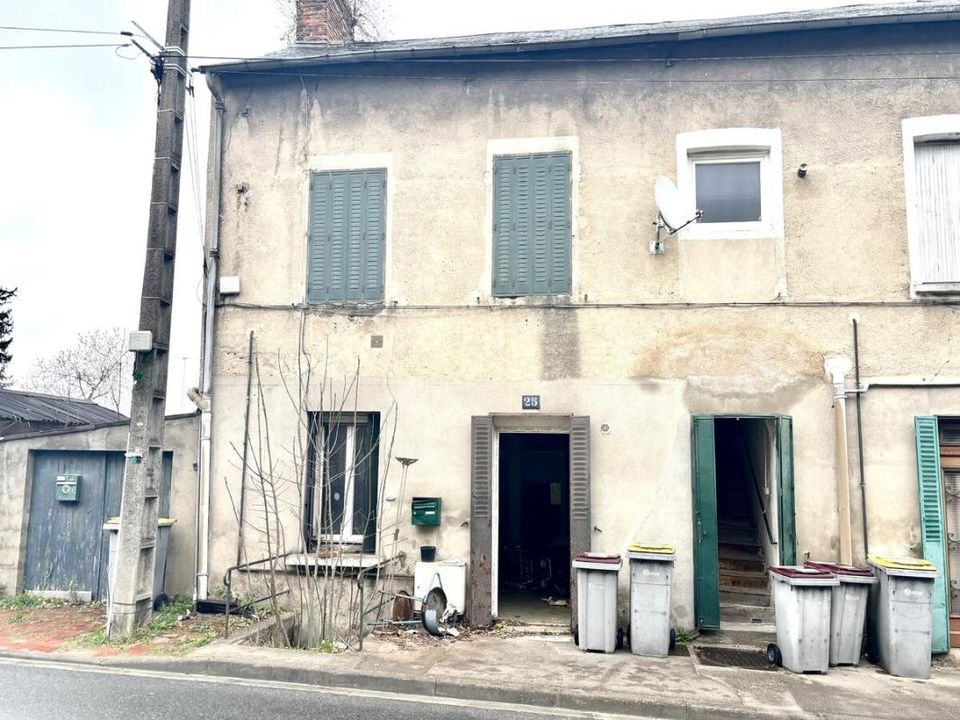 Lejlighed i Commentry, Allier - foto 1