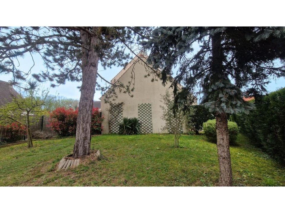 Villa i La Chapelle-en-Serval, Oise - bilde 2