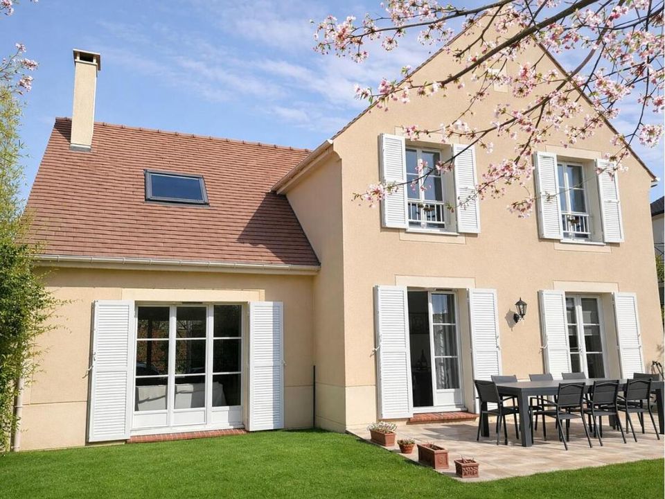 Villa i Montesson, Yvelines - foto 1