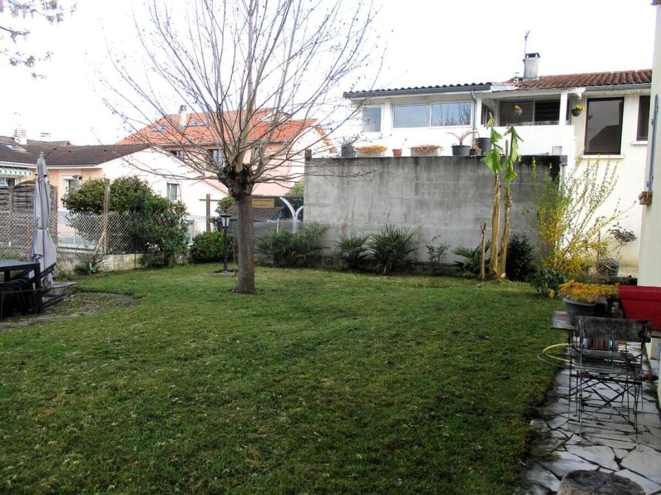 Villa i Tarbes, Hautes-Pyrenees - foto 4