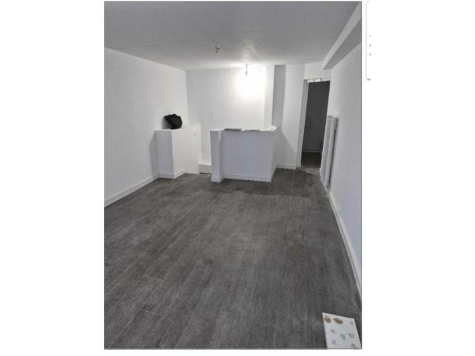 Erhvervsejendom i Evreux, Eure - foto 3