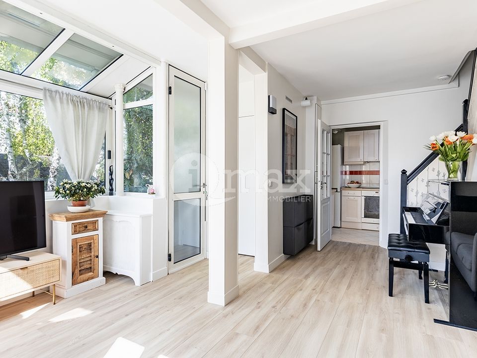 Byhus i Courbevoie, Hauts-de-Seine - foto 4
