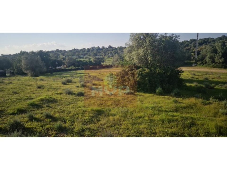Helårsgrund i Quelfes, Faro - foto 1