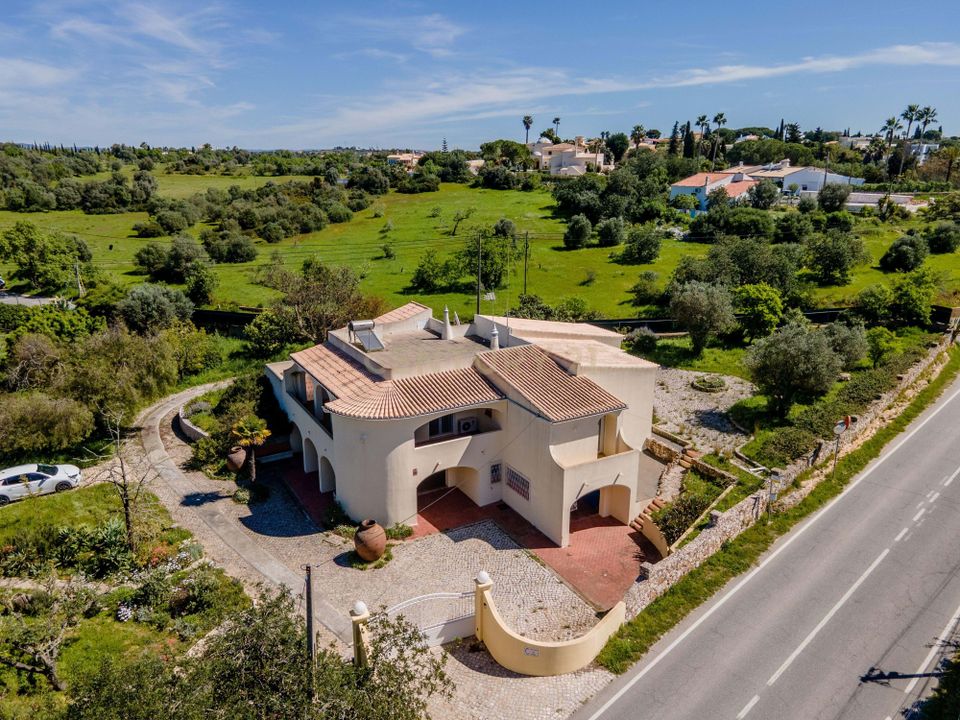 Villa i Carvoeiro, Faro - foto 1