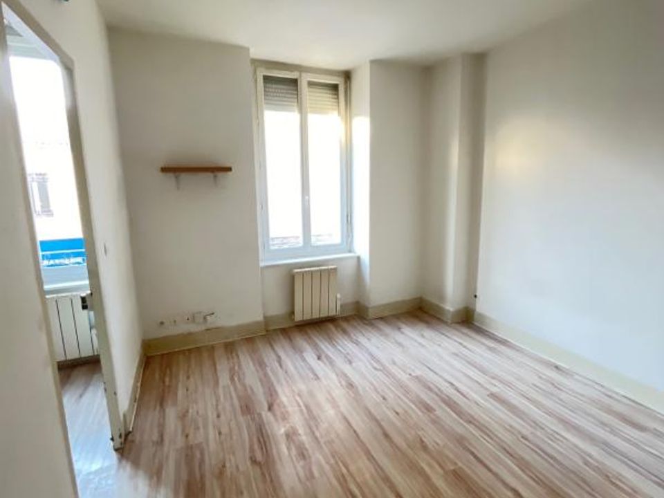Lejlighed i Saint-Fons, Rhone - foto 3