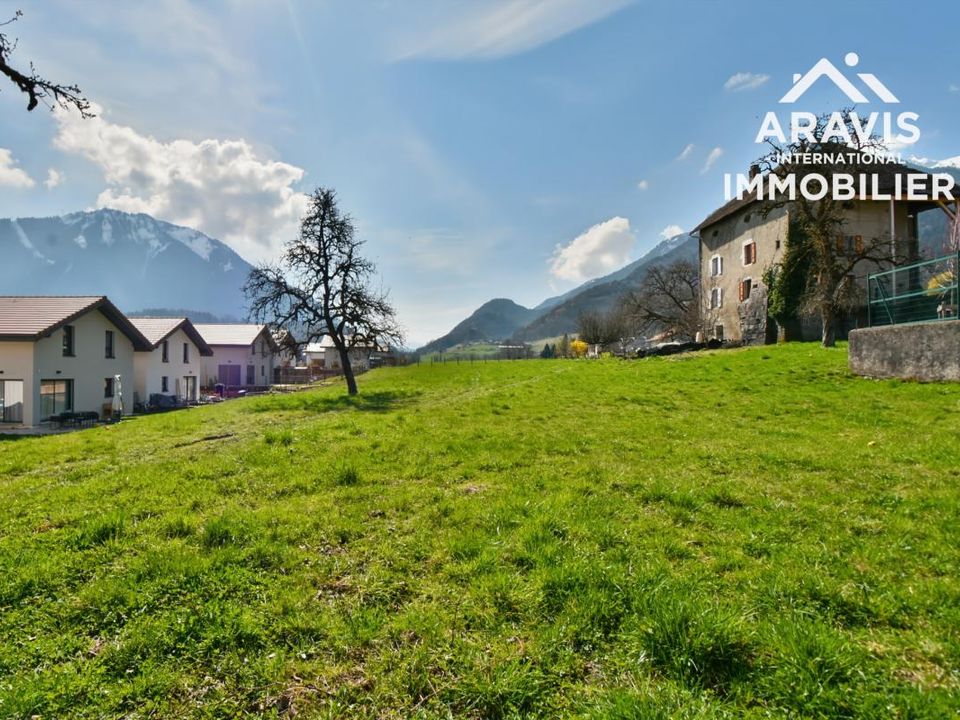 Helårsgrund i Seythenex, Haute-Savoie - foto 1