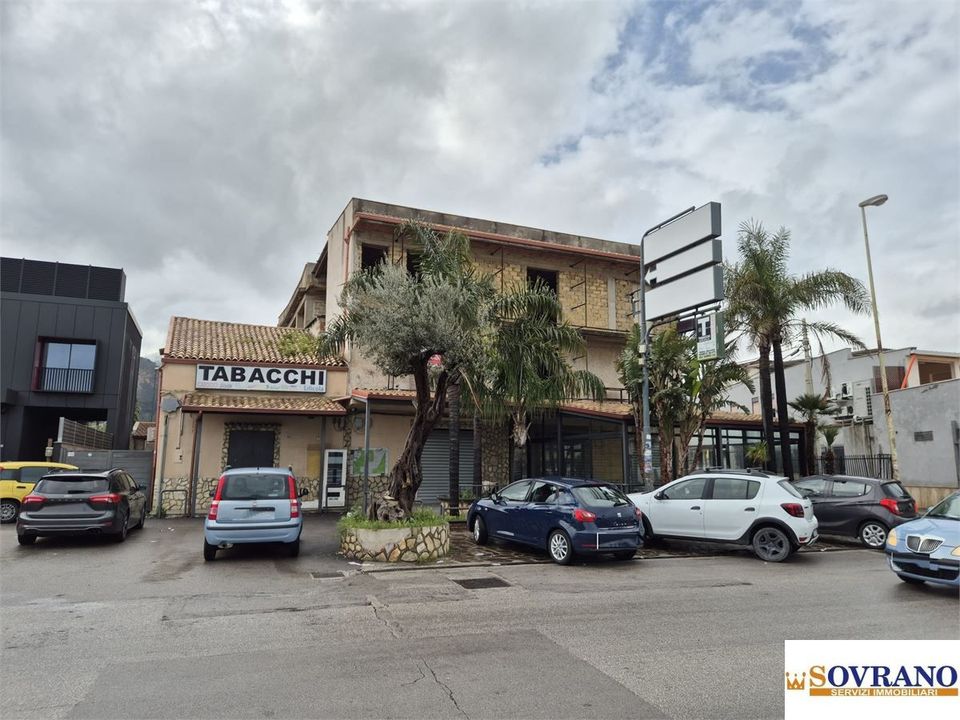 Erhvervsejendom i Carini, Palermo - foto 2