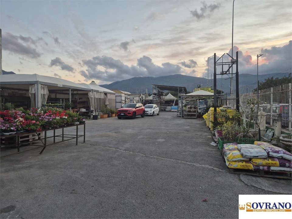 Erhvervsejendom i Carini, Palermo - foto 5