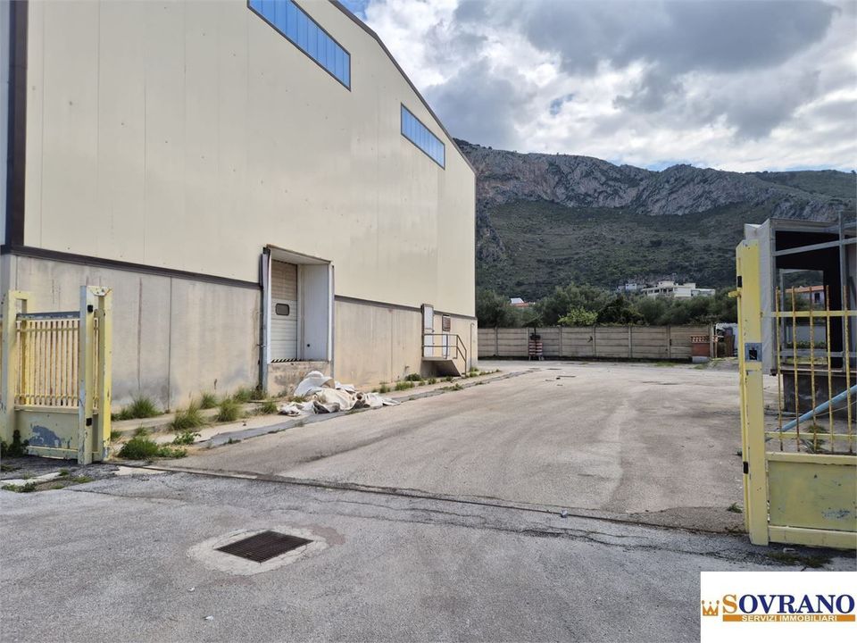 Erhvervsejendom i Capaci, Palermo - foto 4