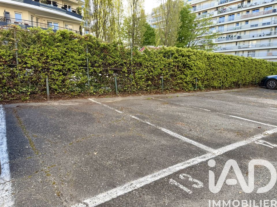 Parkeringsplads i Courbevoie, Hauts-de-Seine - foto 1