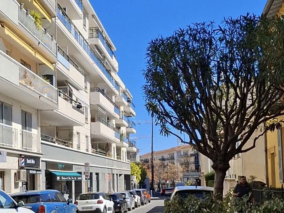 Leilighet i Cagnes-sur-Mer, Alpes-Maritimes - bilde 1