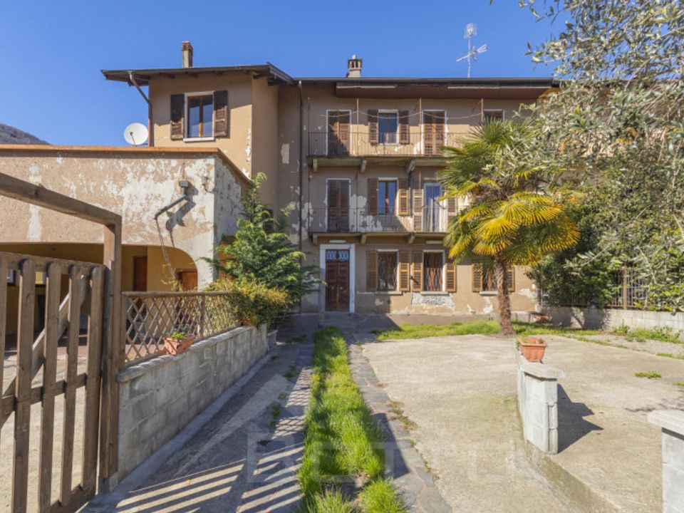 Villa i Omegna, Verbano Cusio Ossola - foto 1