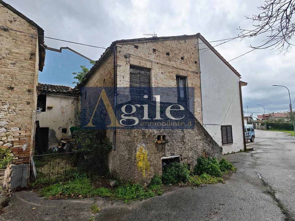 Lejlighed i Sant'Egidio alla Vibrata, Teramo - foto 1