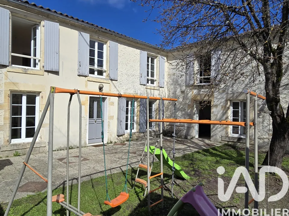 Villa a Cognac, Charente - foto 1