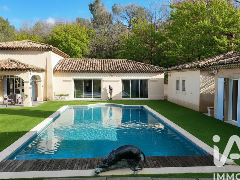 Villa i Mimet, Bouches-du-Rhone - foto 1