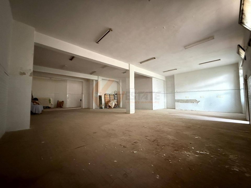 Erhvervsejendom i Sassari, Sassari - foto 2
