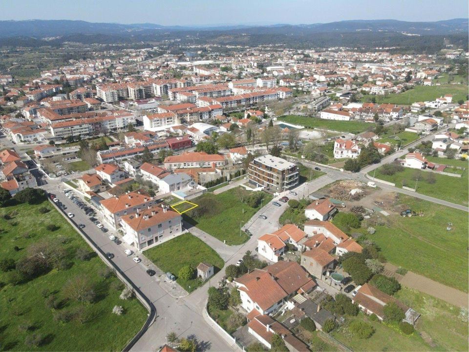 Helårsgrund i Lousa, Coimbra - foto 2