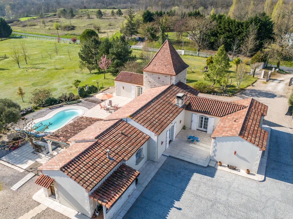 Villa i Penne-d'Agenais, Lot-et-Garonne - foto 1