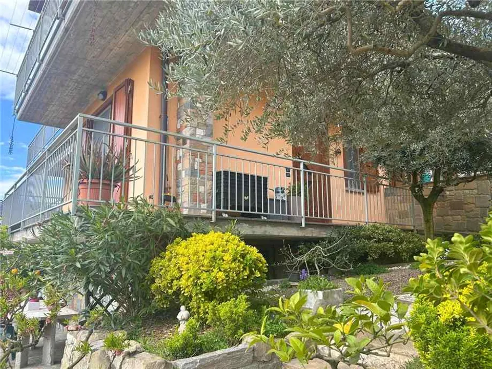 Villa i Viadanica, Bergamo - foto 2